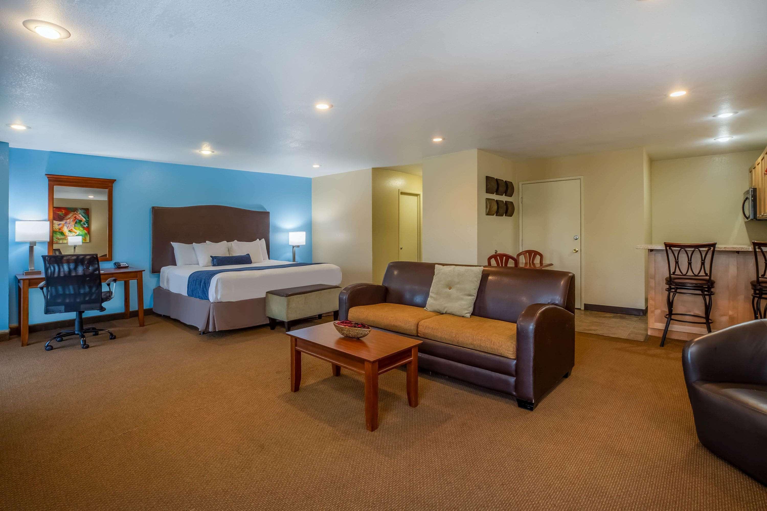 Baymont By Wyndham Yakima Riverfront Exterior foto