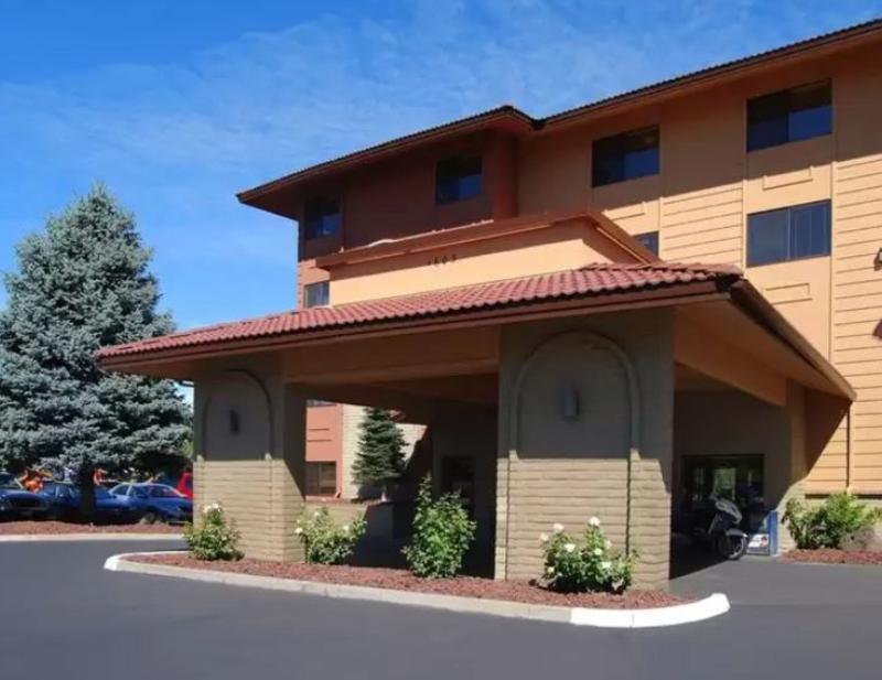 Baymont By Wyndham Yakima Riverfront Exterior foto