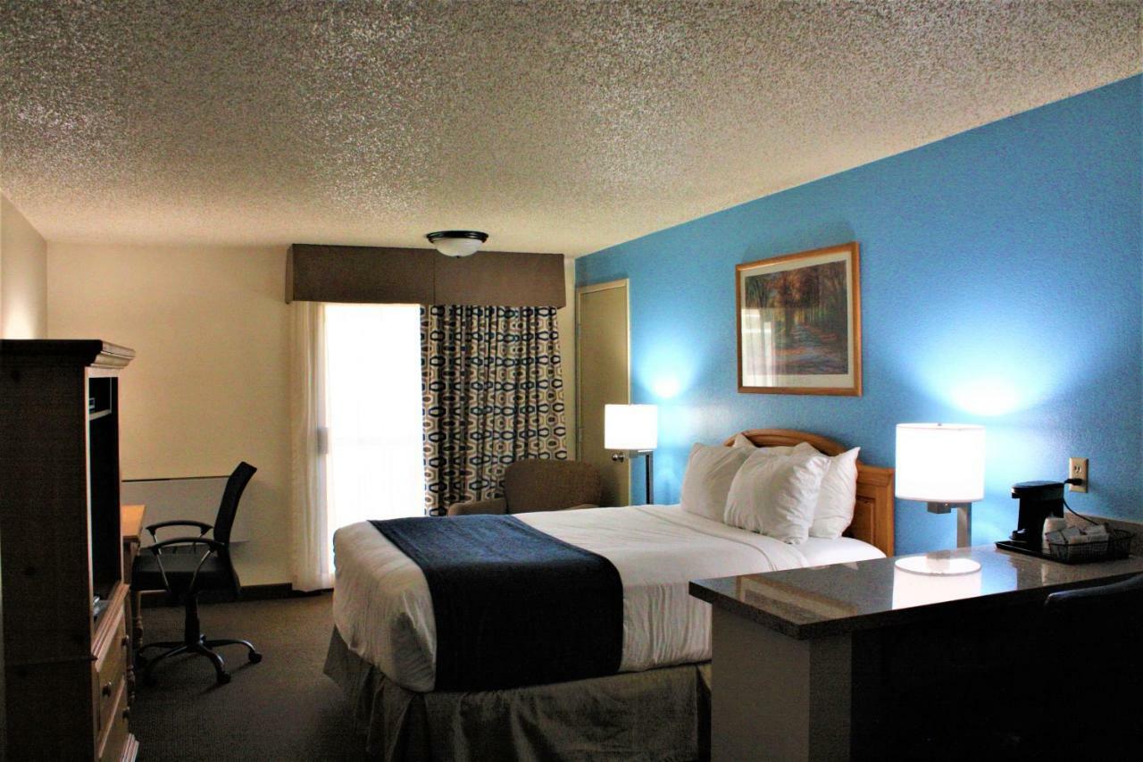 Baymont By Wyndham Yakima Riverfront Exterior foto